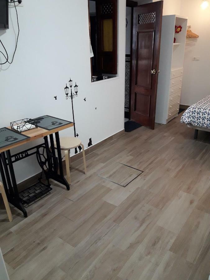 El Rincon De Patro Apartment Sevilla Bagian luar foto